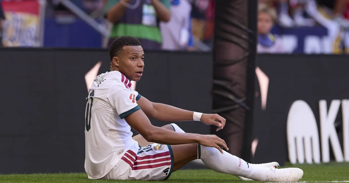 Federer örökségére hajt Mbappé, de múltját még nem zárta le