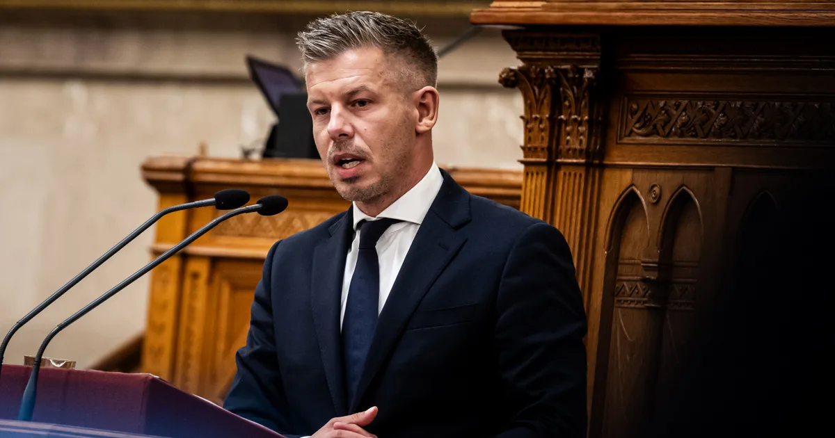 Magyar Péter kiakadt a fideszes képviselőkre, miután beszivárogtak a büféből