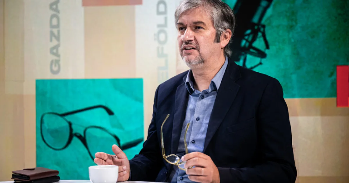 Megszúrtam Jancsit – véres késsel ment haza a taktakenézi képviselő feltételezett gyilkosa