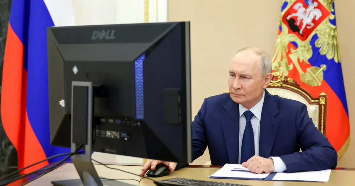 Putyin számítógépe miatt felrobbant az internet