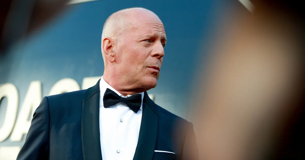 Ritka fotón tűnt fel Bruce Willis, özönlenek a rajongói üzenetek