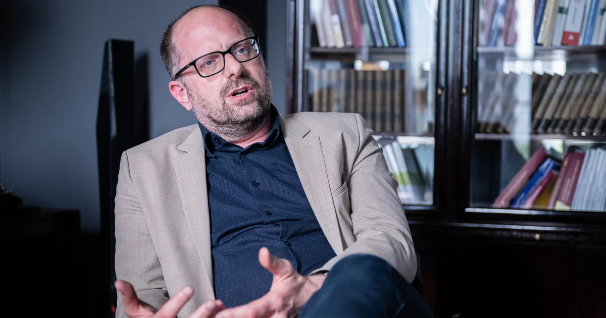 Szathmáry László jelölése tiszta hatalomátmentés az Ügyvédkör elnöke szerint