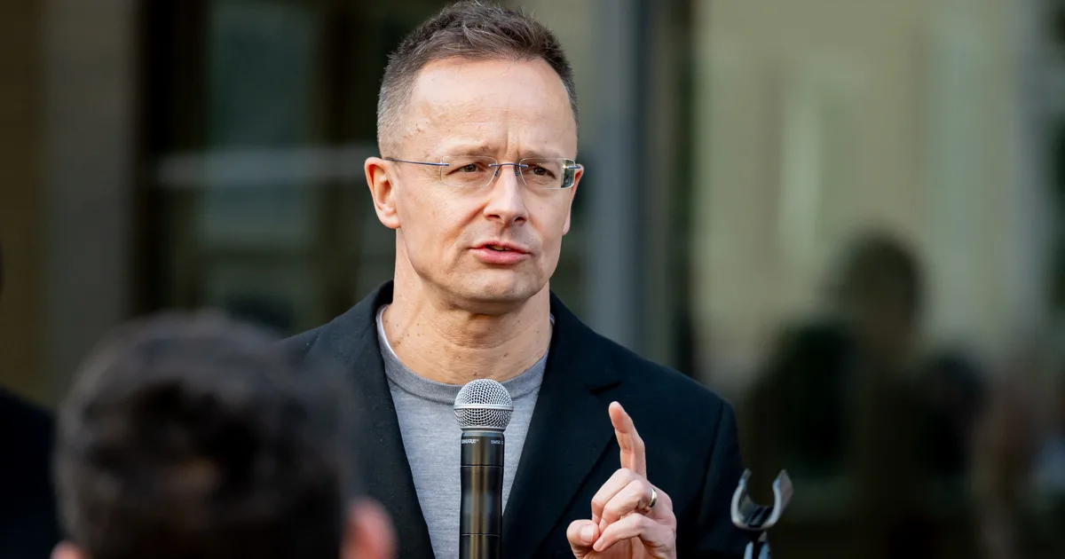 Szijjártó válaszolt Orbán Anita feljelentésére