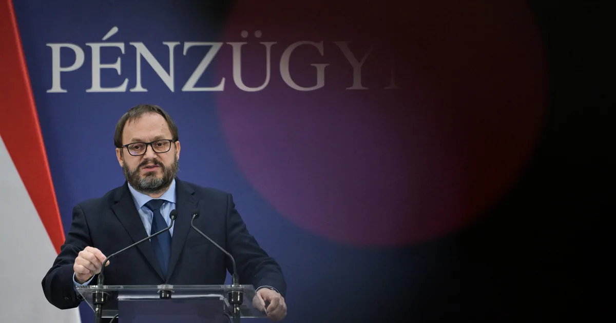 A minimálnyugdíj 120 ezer forintra nő, és jön a nyugdíjas SZÉP-kártya