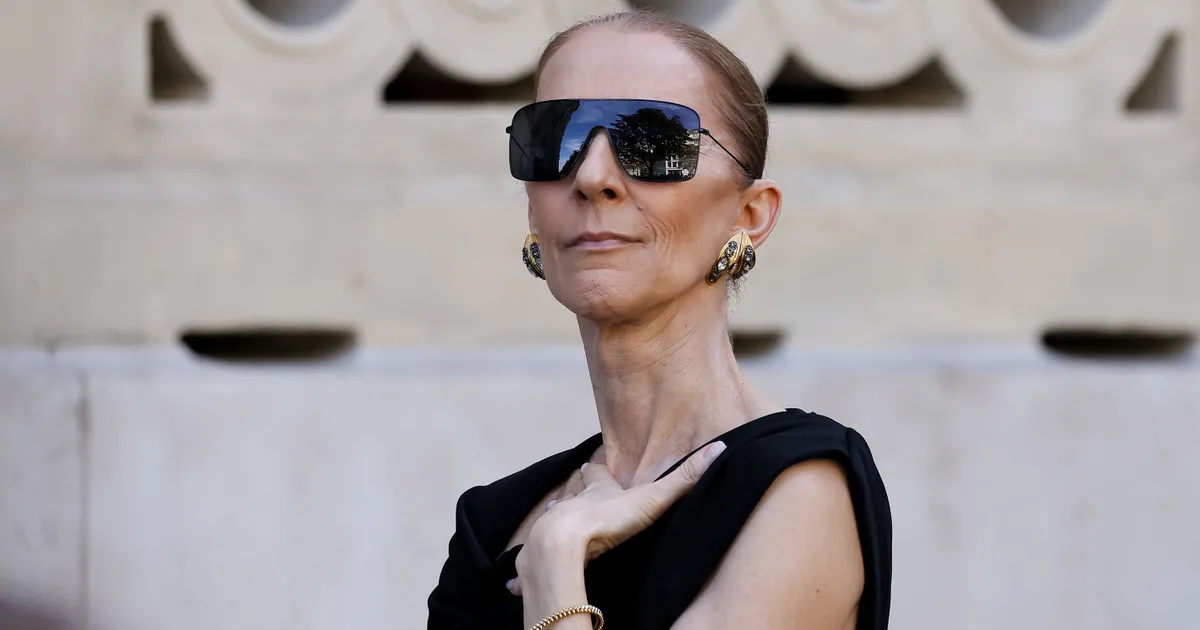 Celine Dion elvesztette egyensúlyát a turné egyik koncertjén