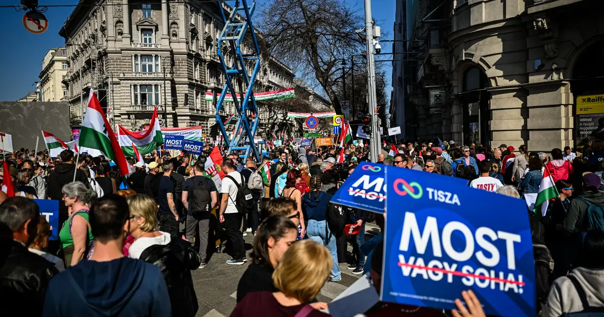 Csökkent a Tisza támogatottsága, erősödött a Fidesz
