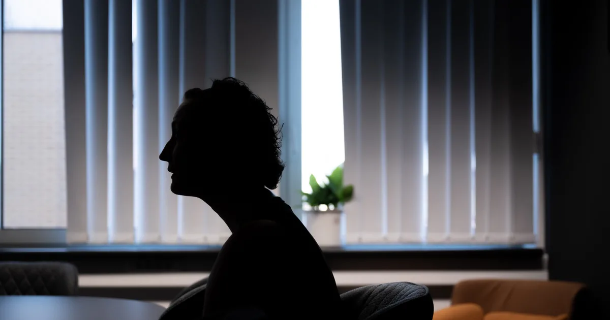 „Ebből tápláltam a gyerekemet” – fizetnie kell Anikónak, hogy újra nőnek érezze magát