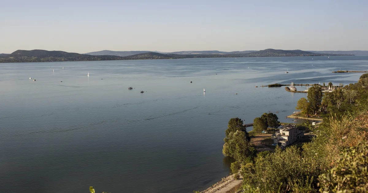 Ennyire érthetően még nem mutatták be a Balaton legnagyobb problémáját