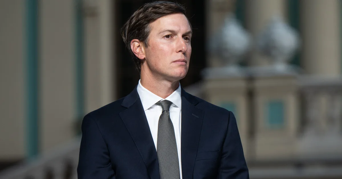 Feltörték Trump vejének telefonját, állítólag milliárdos titkos számlákra bukkantak