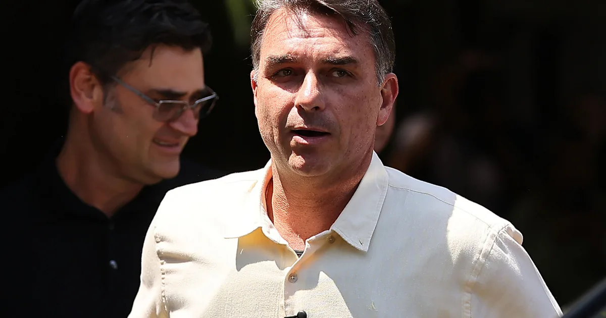 Flávio Bolsonaro útlevelét bevonták a választási vereség után
