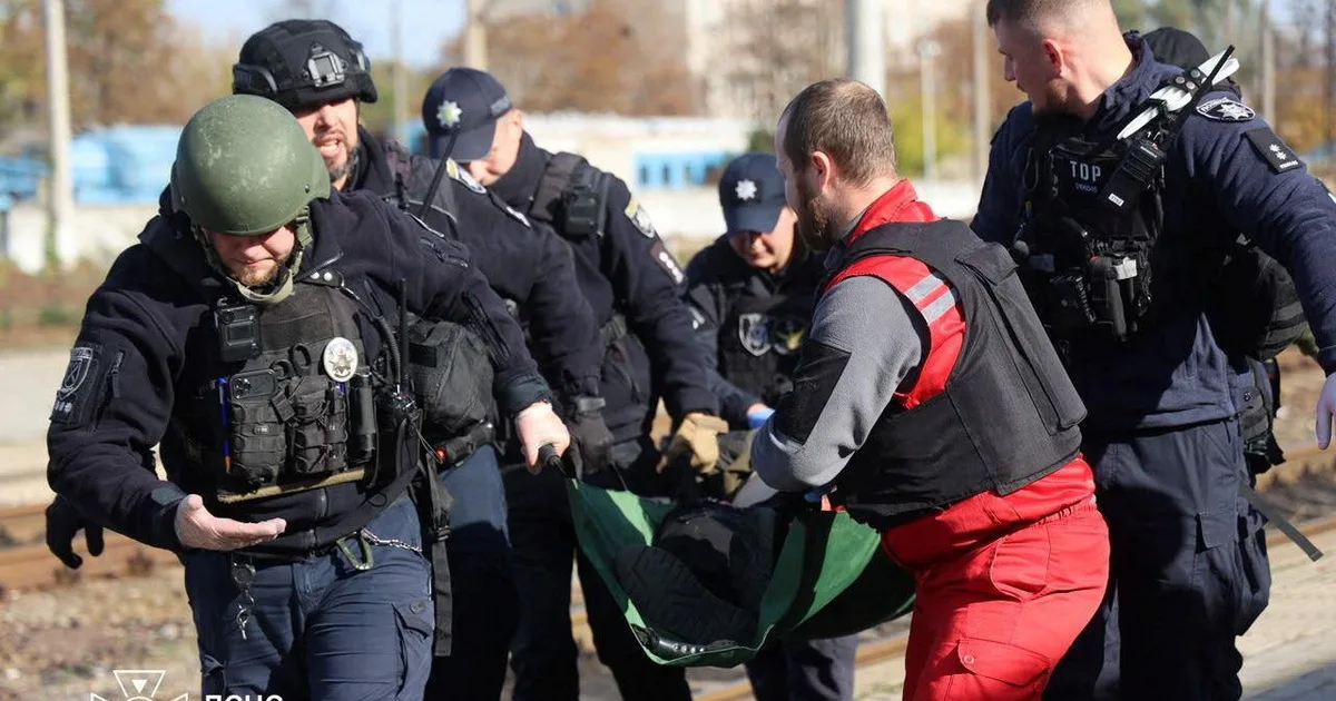 Legalább 13 civil halt meg orosz dróntámadásban egy dnyiprói vasútállomáson