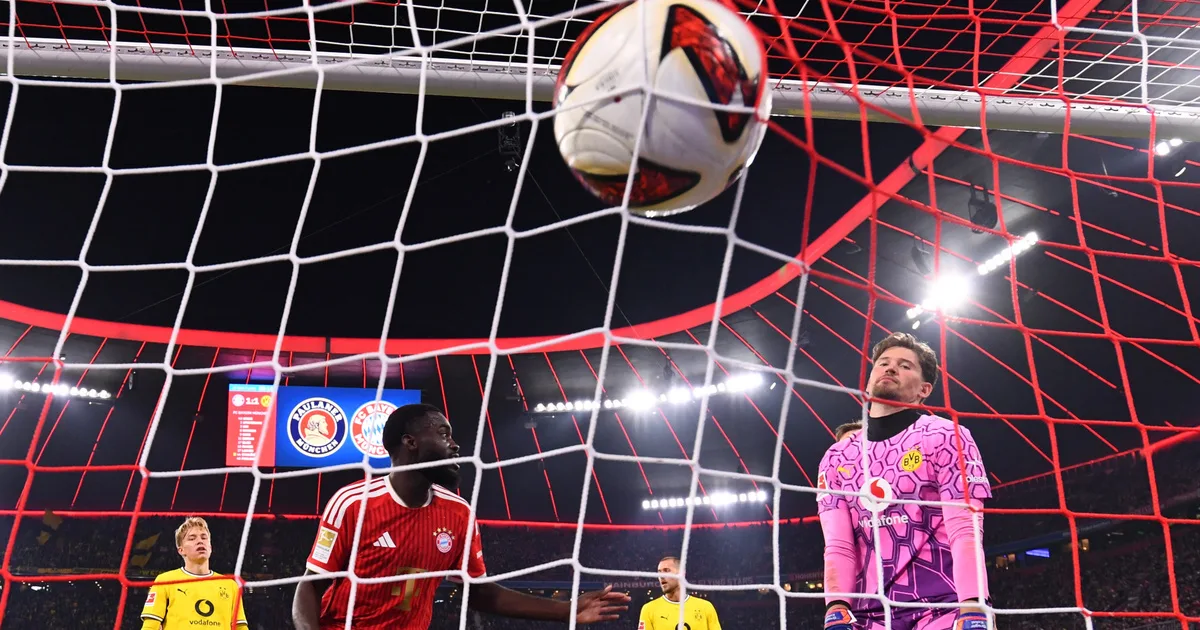 Sérülések, gólok, kihagyott büntető: őrült Bayern–Dortmund csata