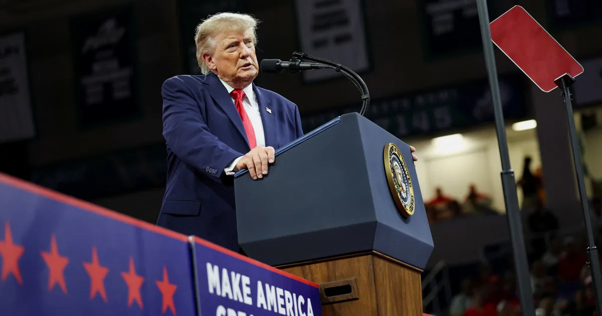 Trump katonai célpontot nevezett meg, ahová Iránból vezényelné az amerikai hadsereget
