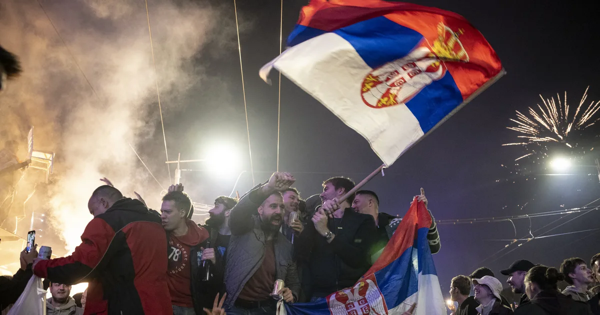 Vajdasági televízió: elhallgatás miatt bocsánatkérés, főszerkesztő lemondott
